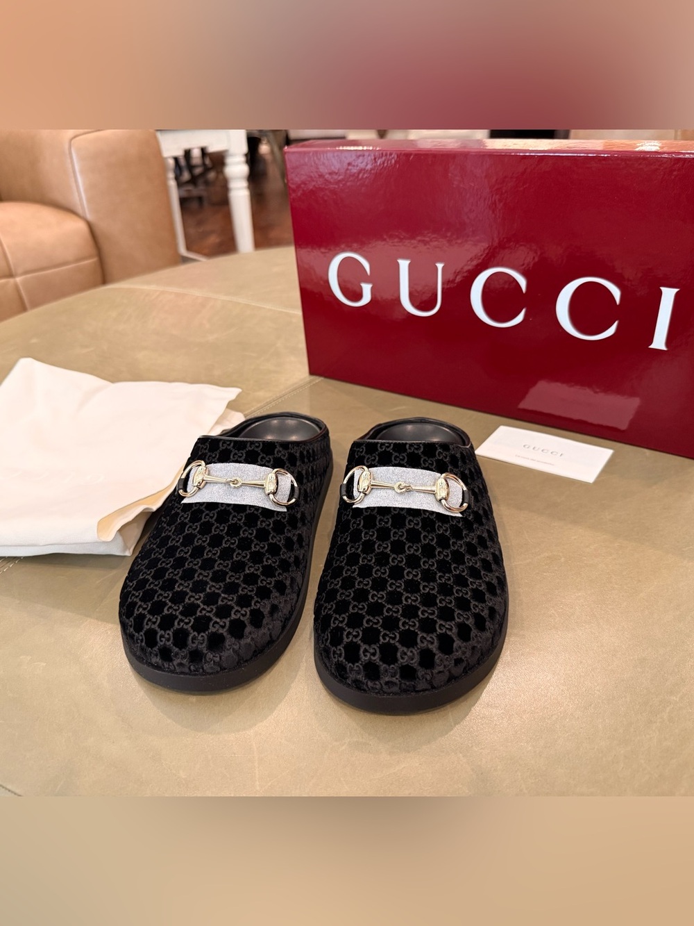 NWT Gucci - Mule with horsebit, black velvet logo, size 36.5 (6.5)